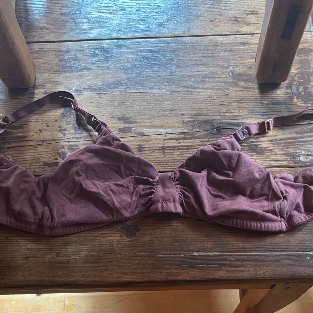 Hatch nursing bra